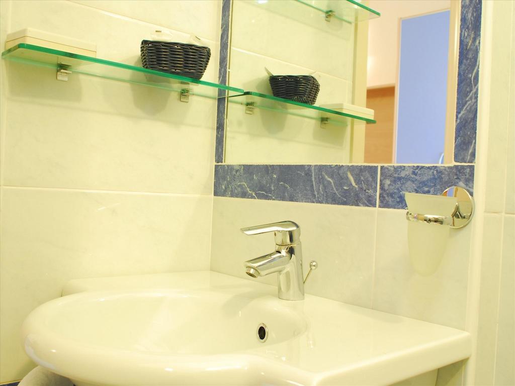 Hotel Veliero Rímini Habitación foto